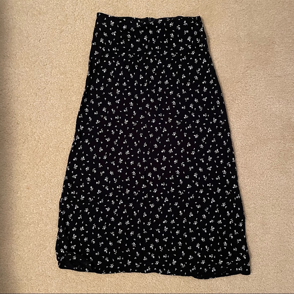 Brandy Melville Floral Skirt